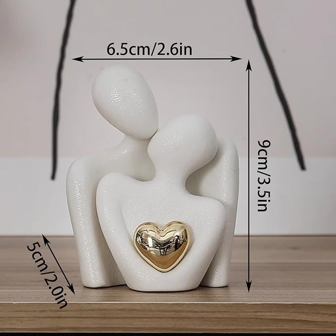 Mini Hugging Couple Ceramic Statue – Romantic Gift for Her