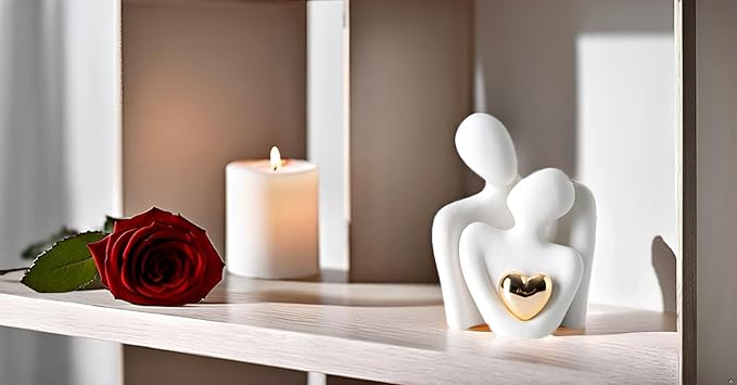 Mini Hugging Couple Ceramic Statue – Romantic Gift for Her