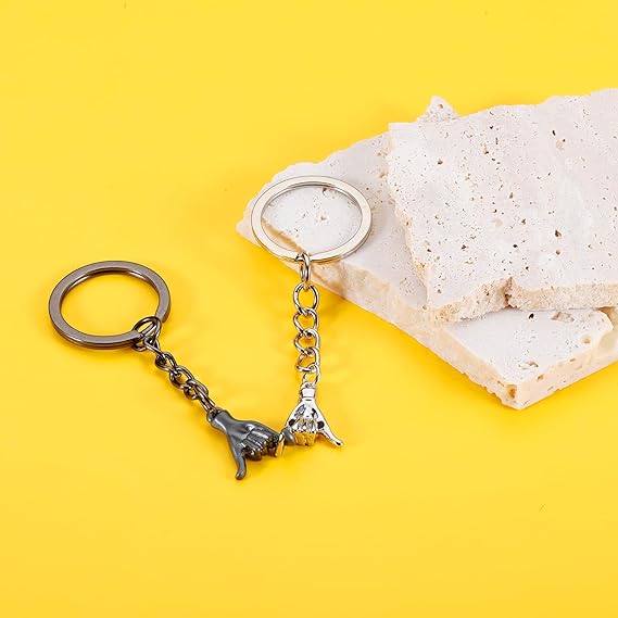 Pinky Promise Couple Keychains – Romantic Matching Gift for Couples