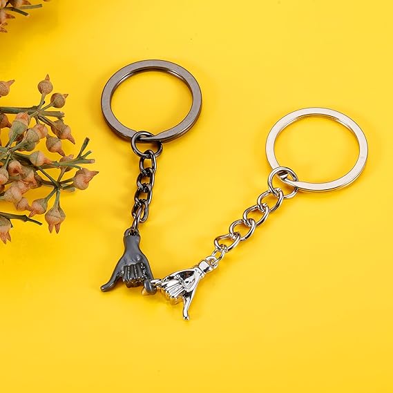 Pinky Promise Couple Keychains – Romantic Matching Gift for Couples