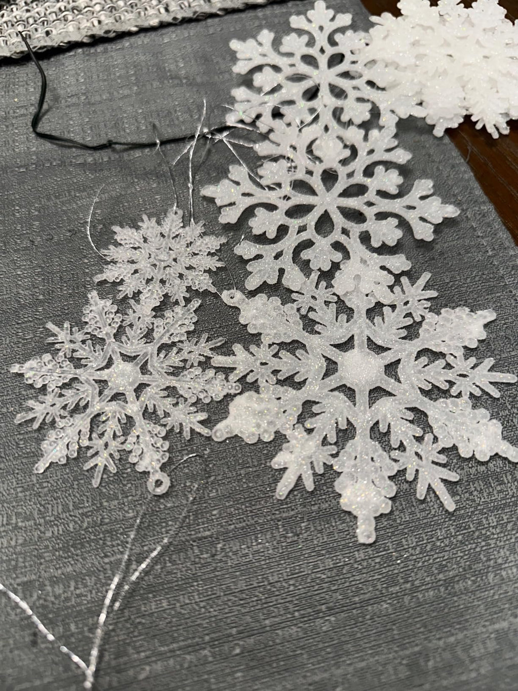 36 pcs White Snowflake Ornaments