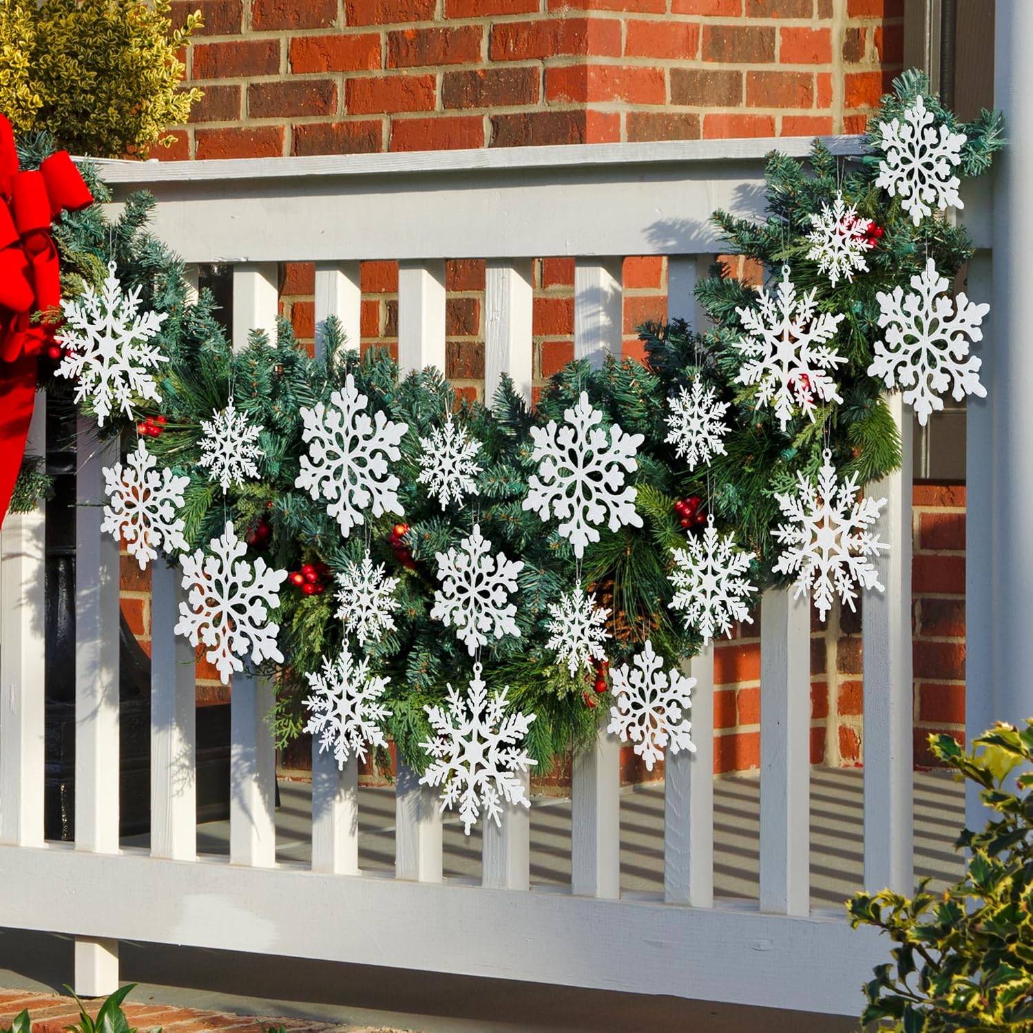 24PCS Snowflake Ornaments